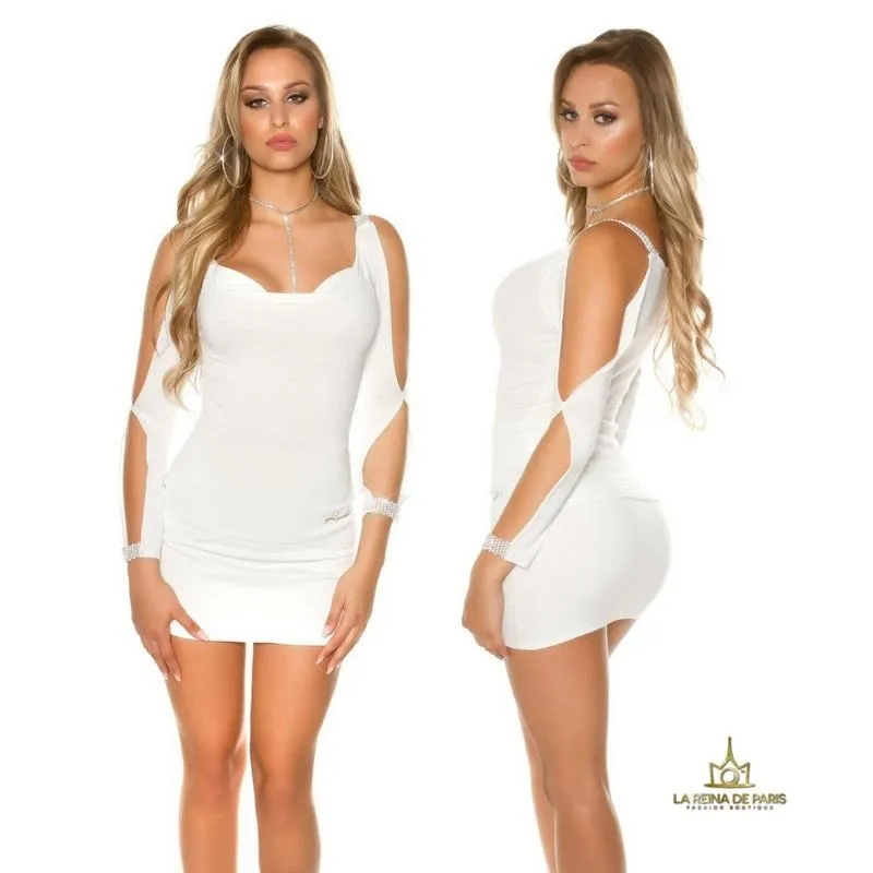 Blusa blanca con mangas abiertas