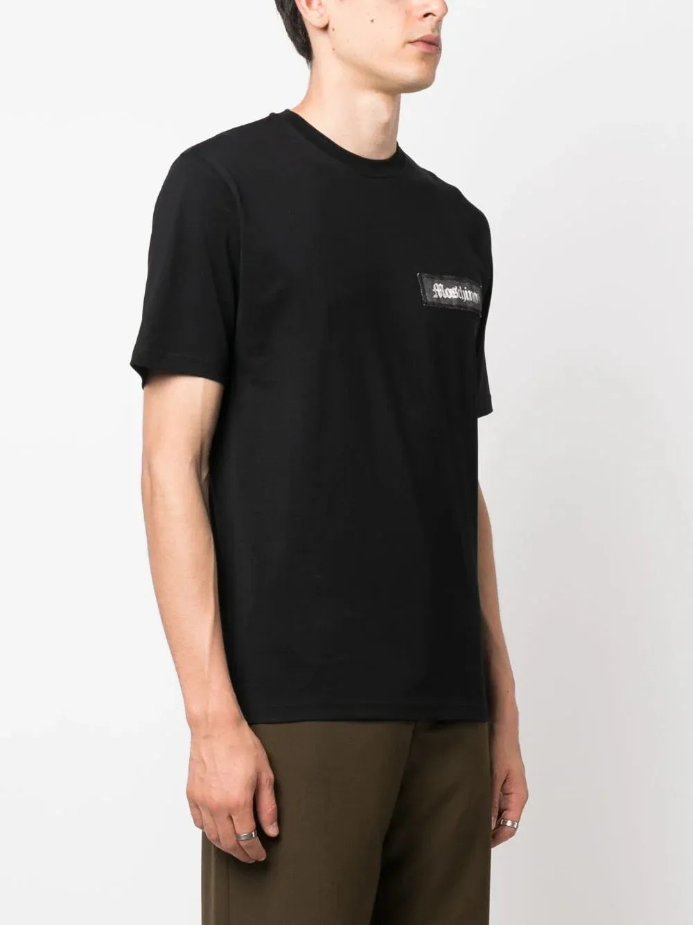 CAMISETA PARCHE NEGRA