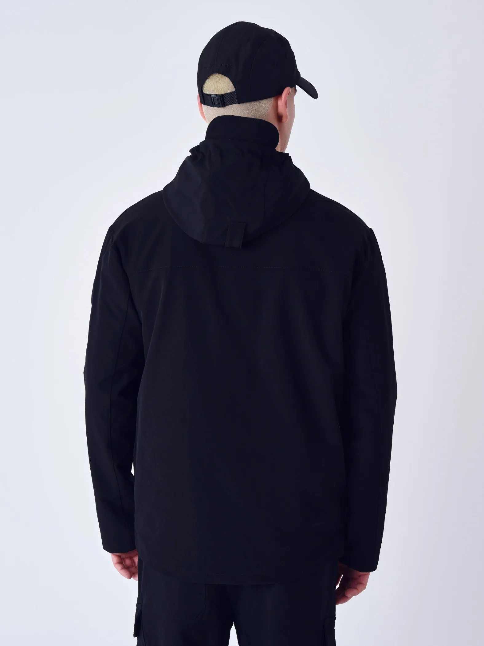 Chaqueta técnica de contraste