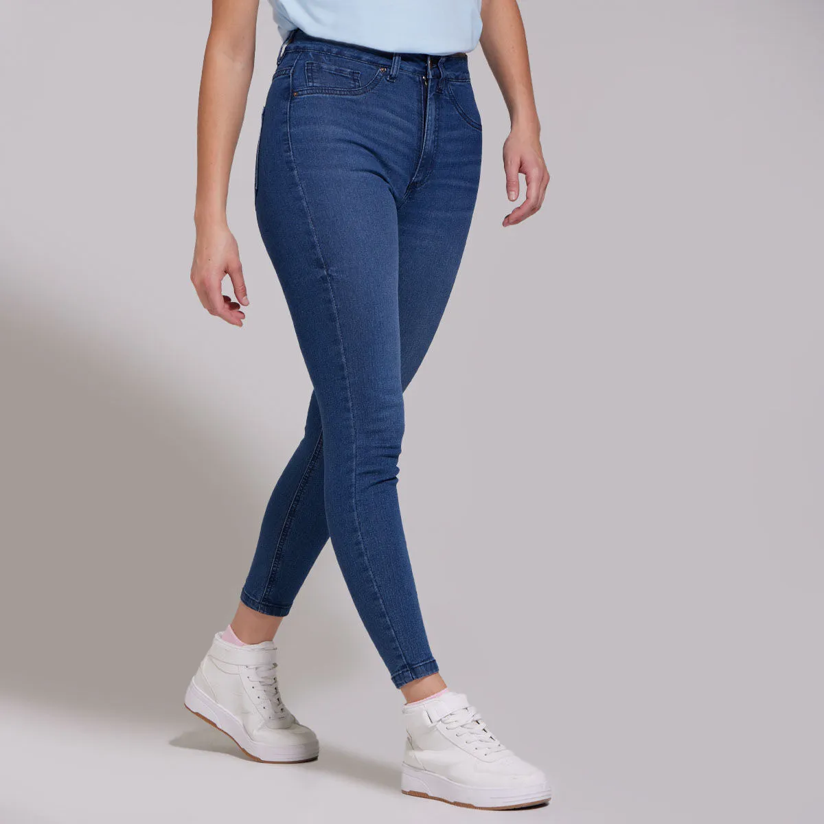 Jean Skinny Con Bolsillos
