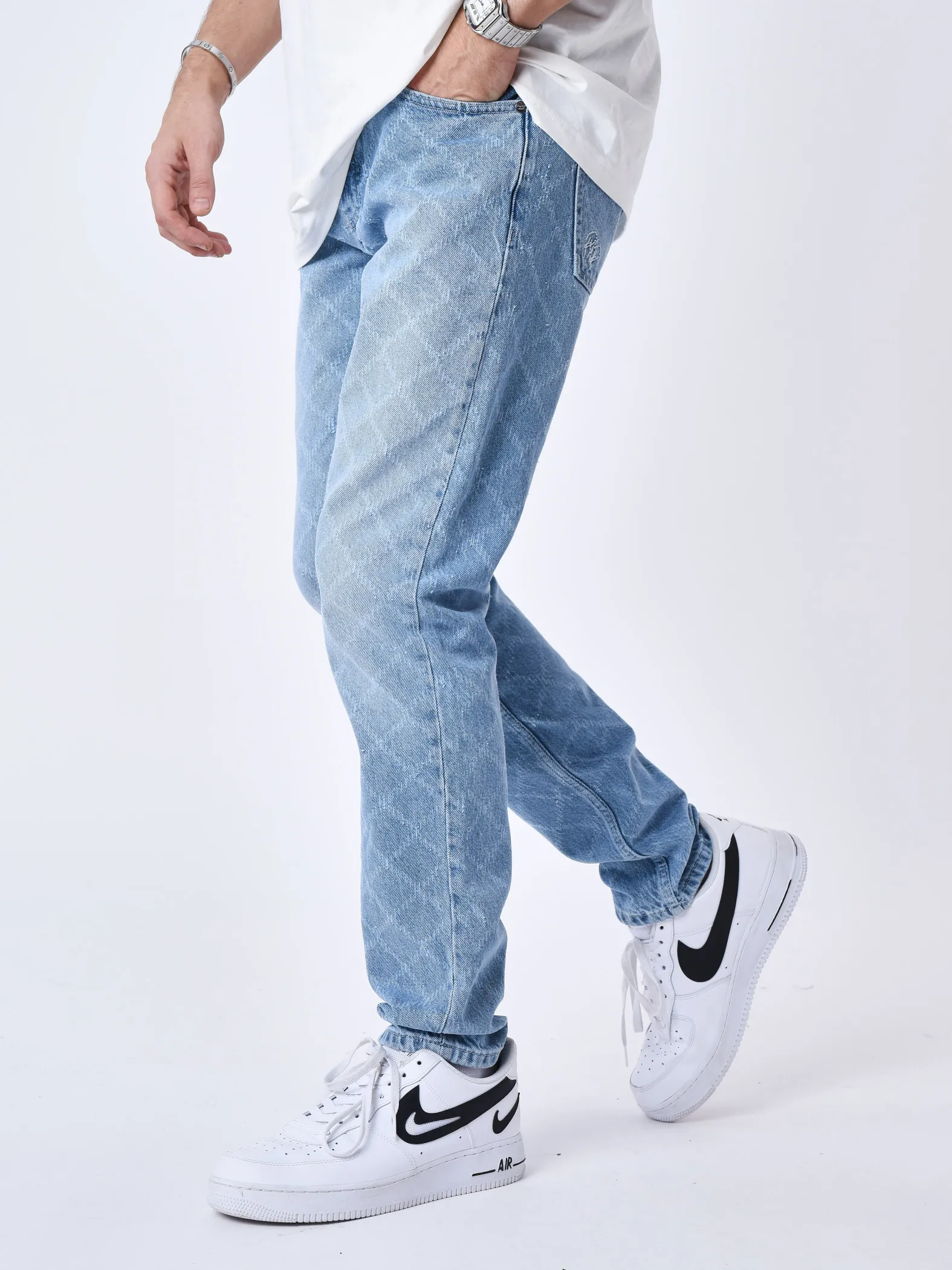 Jeans normales con cuadrícula