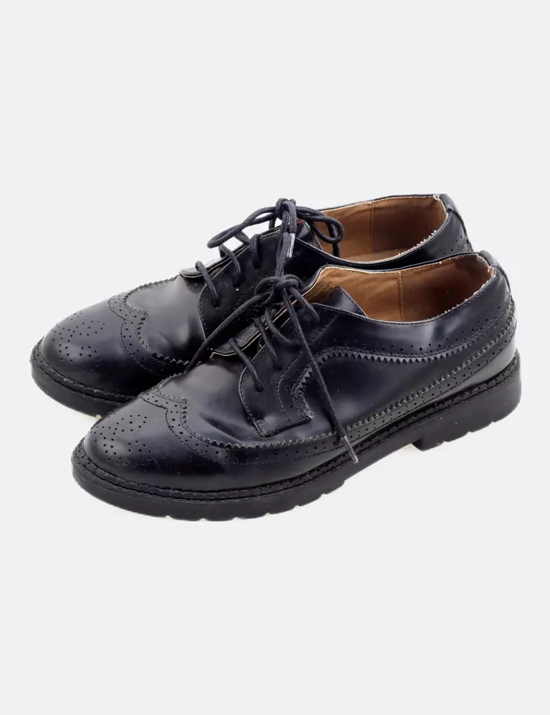 Jennifer Zapato negro casual