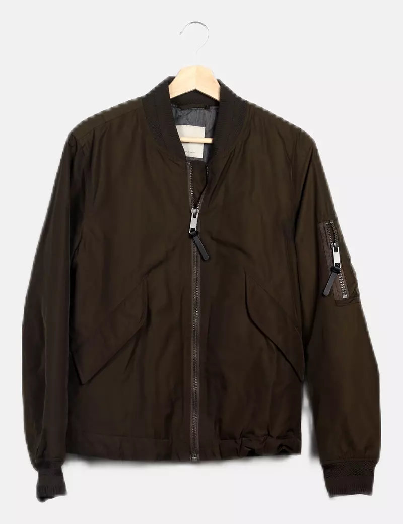 Mango Chaqueta verde básica