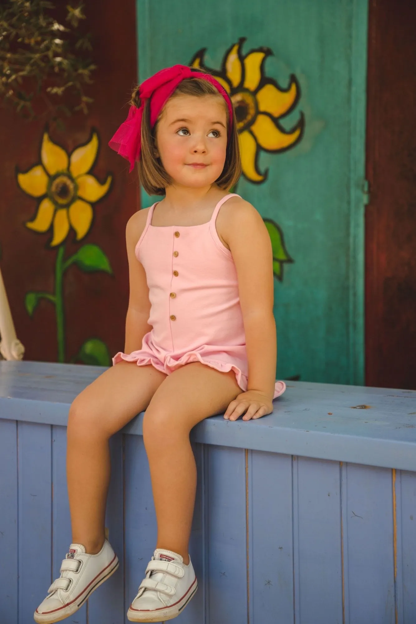 Mono para niña color rosa de Cocote