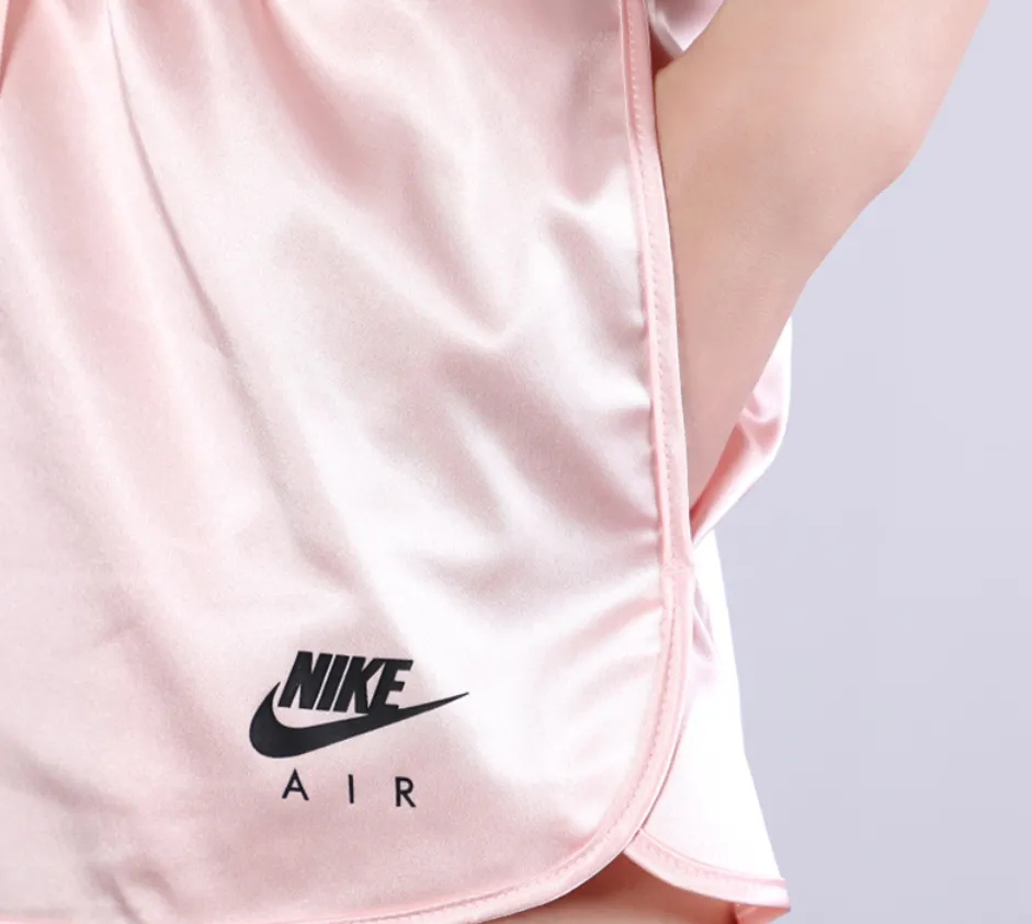 Pantalones Cortos Nike – Rosa