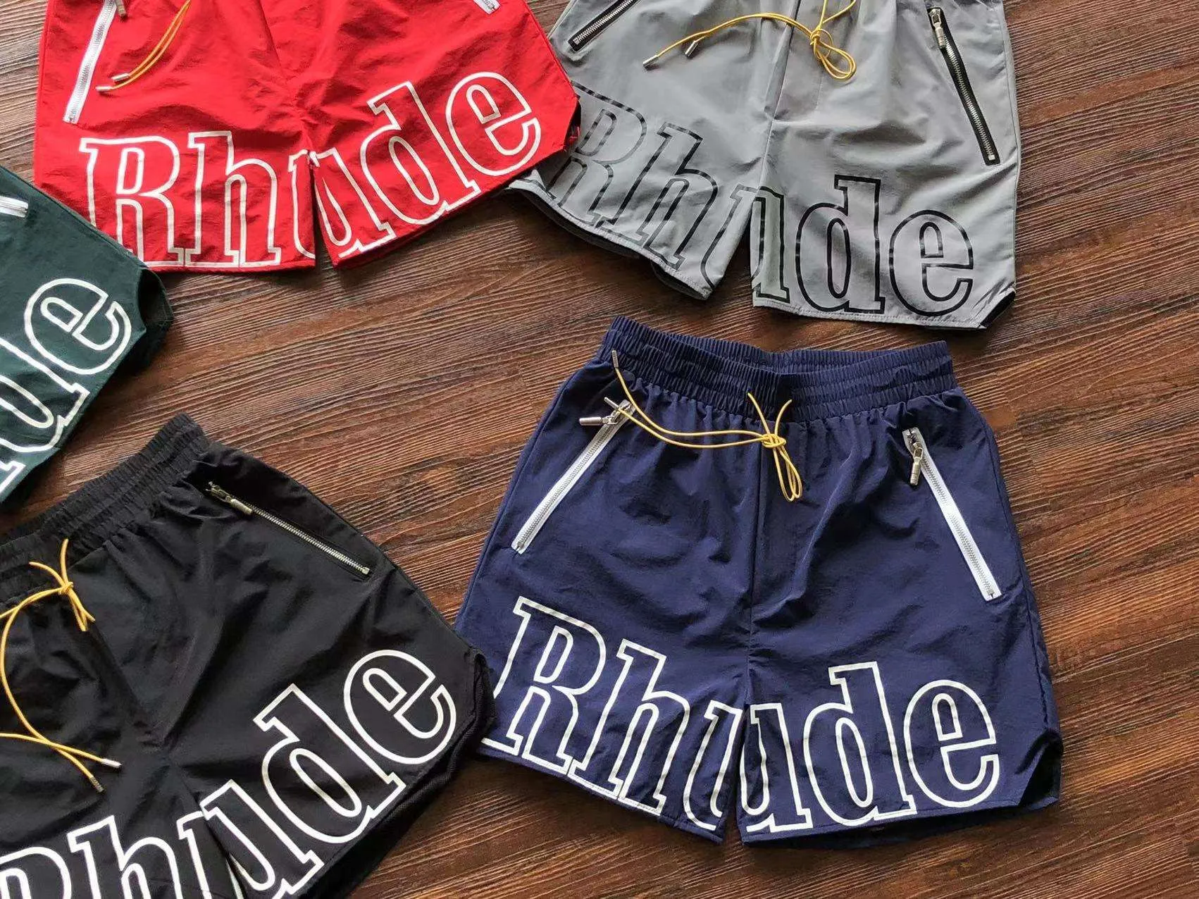 Pantalones Cortos Rhude