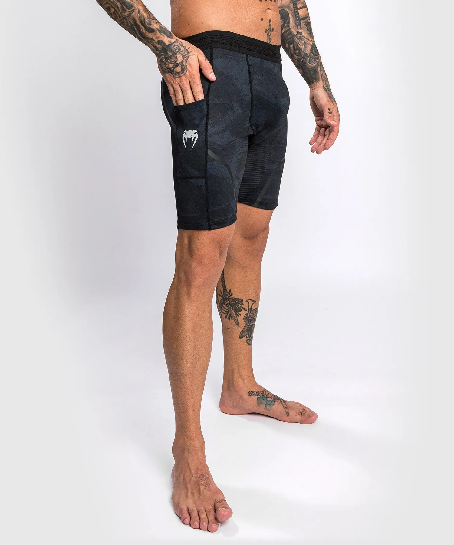 PANTALONES CORTOS VALE TUDO VENUM ELECTRON 3.0  NEGRO