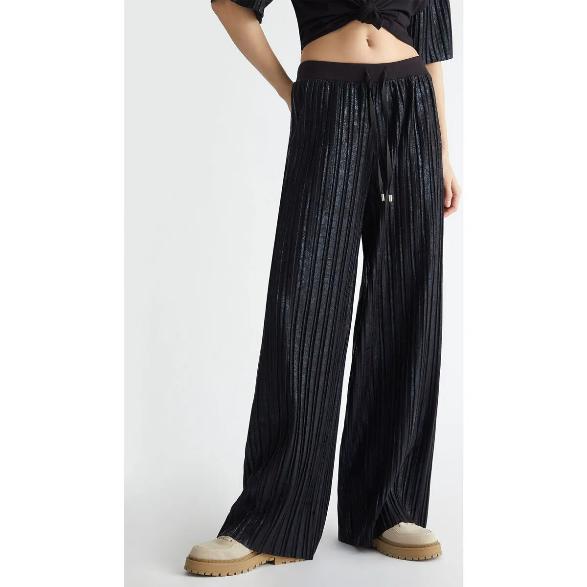 Pantalón largo plisado