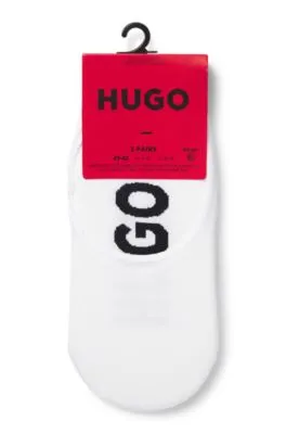 Paquete de tres pares de calcetines invisibles con etiquetas con logos de gran tamaño
