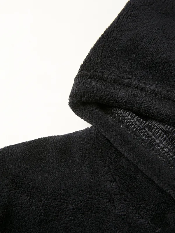 Sudadera con capucha corta con estampado de diamantes de imitación y letras