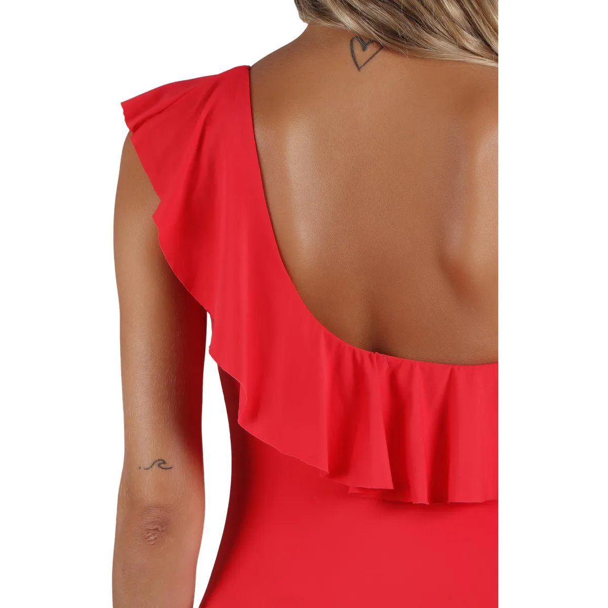 Traje de baño lateral una pieza con volantes
