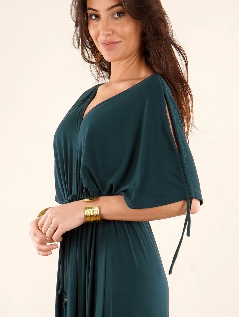 Vestido largo con mangas cortas caladas 