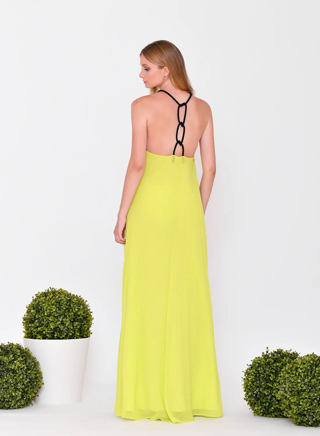 Vestido largo plisado cordón