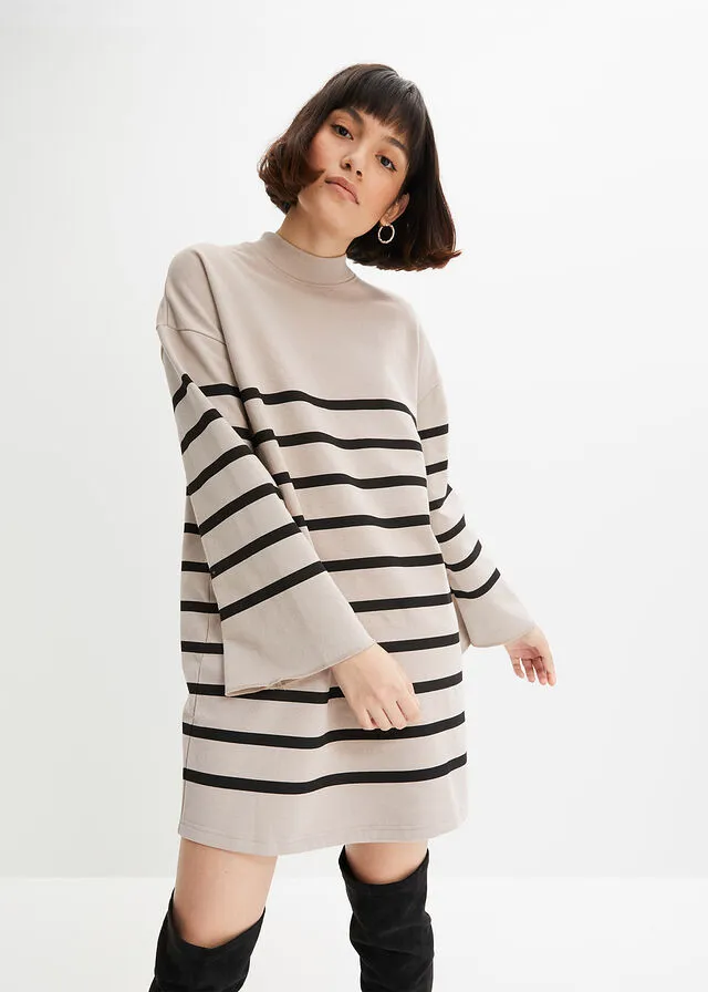 VESTIDO TIPO SUDADERA CON MANGAS ACAMPANADAS PIEDRA JASPEADONEGRO