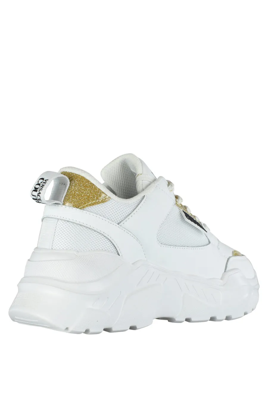 Zapatillas blancas con detalles dorado 