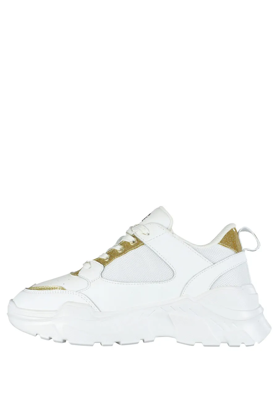 Zapatillas blancas con detalles dorado 