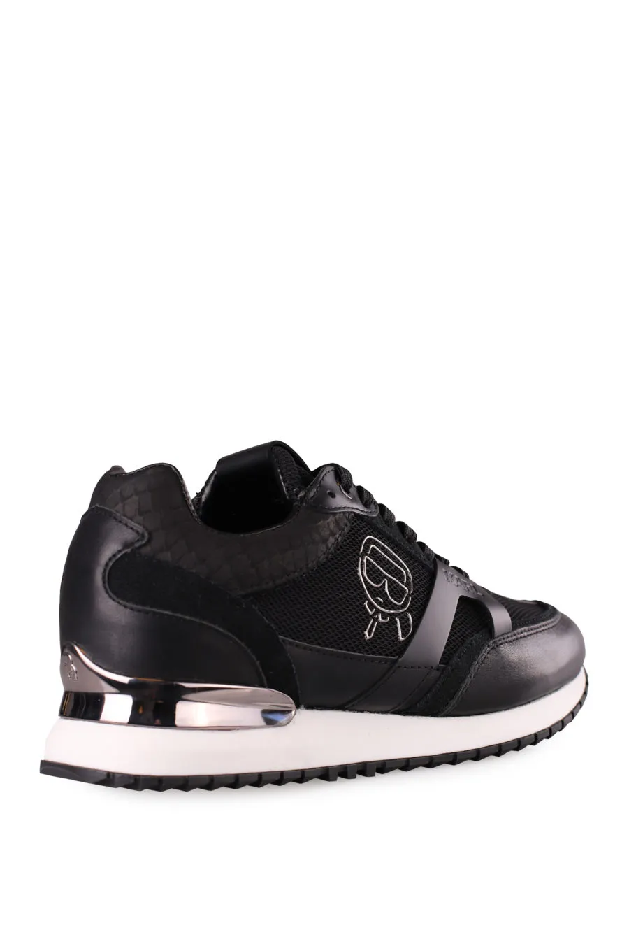 Zapatillas negras 