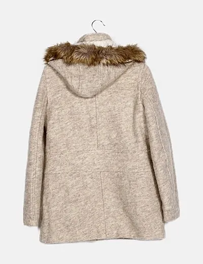 Zara Trenca beige de paño con gorro de pelo